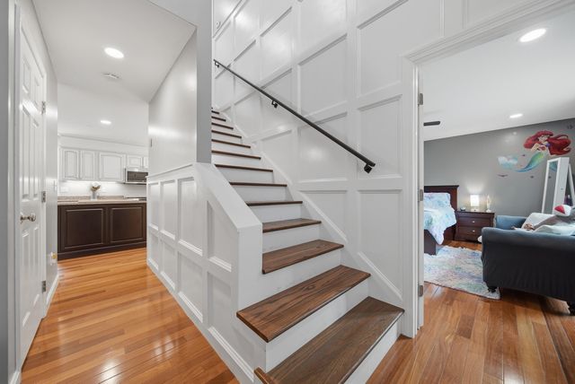 6 Greystone Terrace, Hooksett, NH 03106