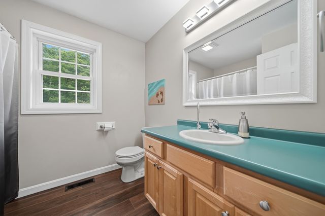 6 Greystone Terrace, Hooksett, NH 03106