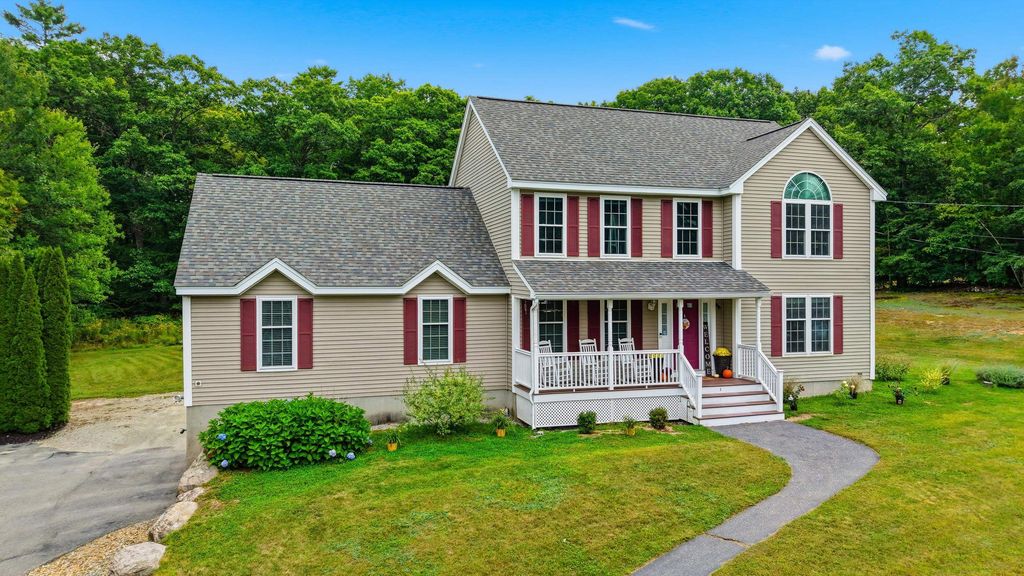 6 Greystone Terrace, Hooksett, NH 03106