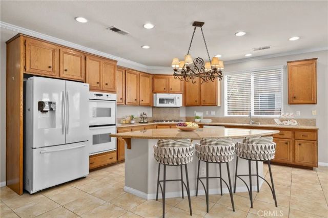 11924 Southwind Way, Yucaipa, CA 92399