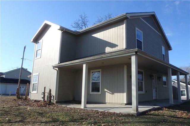 601 Prospect Street, Leavenworth, KS 66048