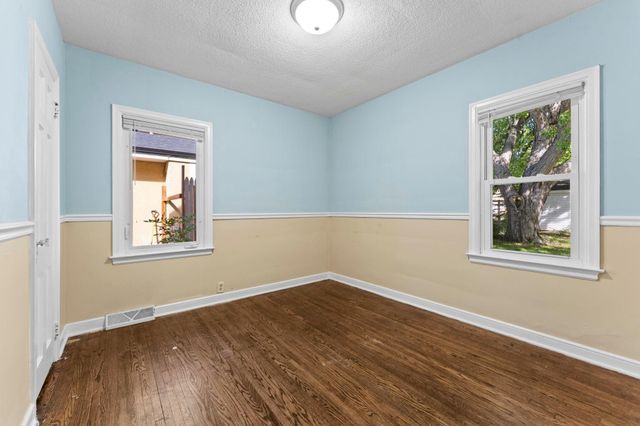 3500 Morgan Avenue N, Minneapolis, MN 55412