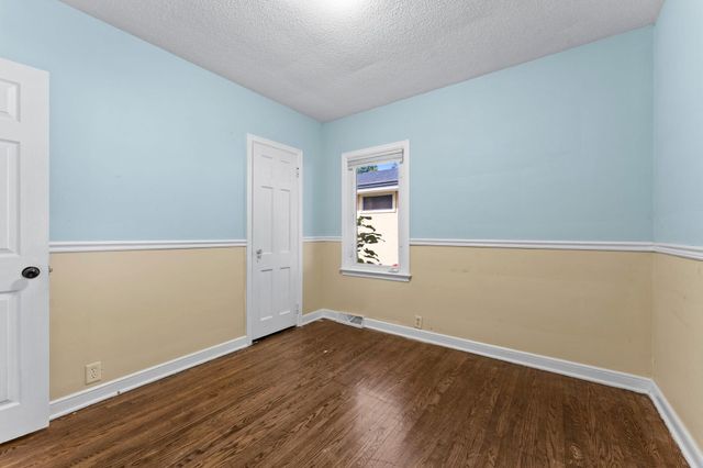 3500 Morgan Avenue N, Minneapolis, MN 55412