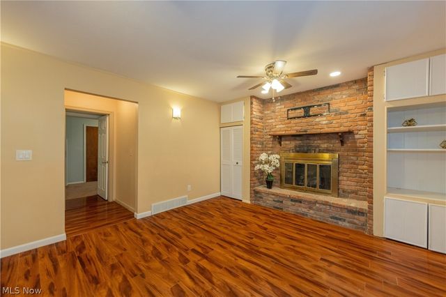 24656 Chardon Road, Richmond Heights, OH 44143