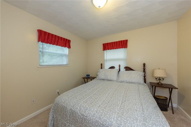 24656 Chardon Road, Richmond Heights, OH 44143