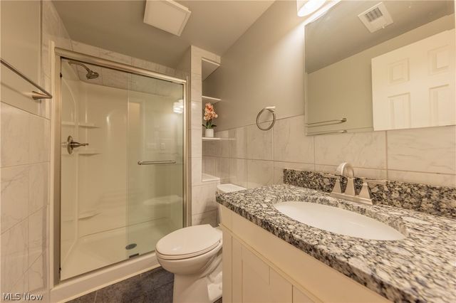 24656 Chardon Road, Richmond Heights, OH 44143