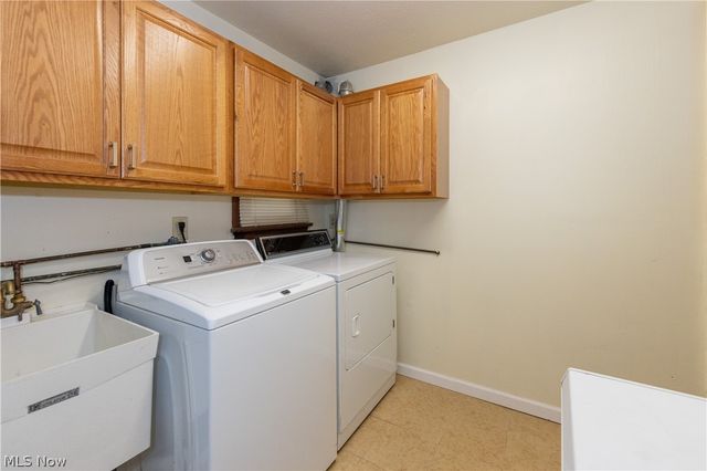 24656 Chardon Road, Richmond Heights, OH 44143