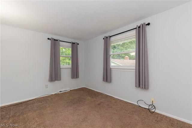 24656 Chardon Road, Richmond Heights, OH 44143