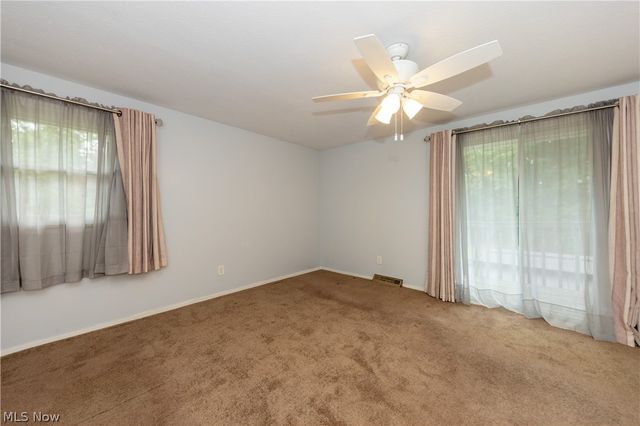 24656 Chardon Road, Richmond Heights, OH 44143
