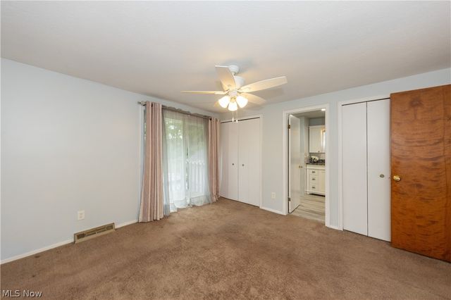 24656 Chardon Road, Richmond Heights, OH 44143
