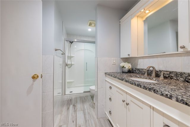 24656 Chardon Road, Richmond Heights, OH 44143