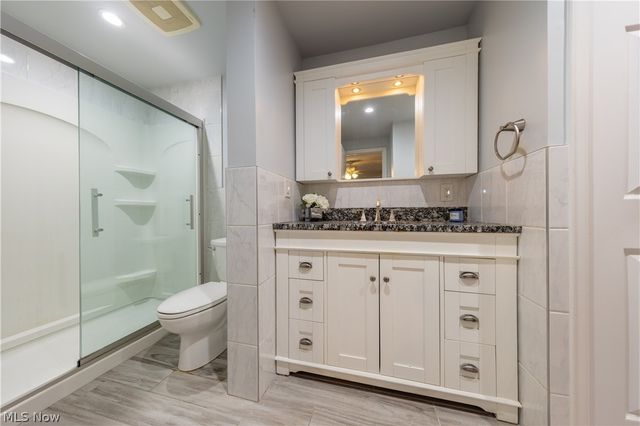 24656 Chardon Road, Richmond Heights, OH 44143