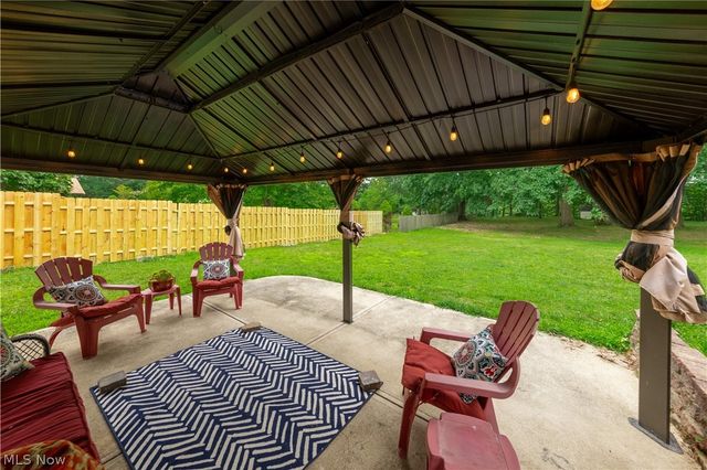 24656 Chardon Road, Richmond Heights, OH 44143