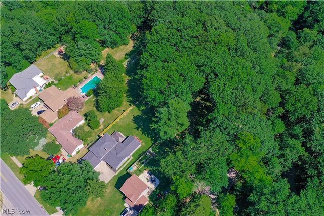 24656 Chardon Road, Richmond Heights, OH 44143