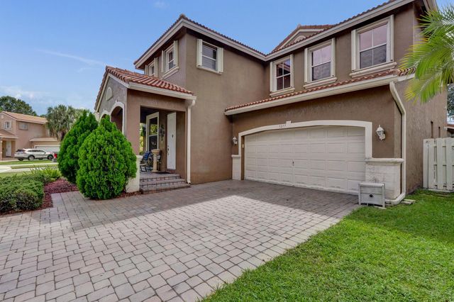 5277 Sancerre Circle, Lake Worth, FL 33463
