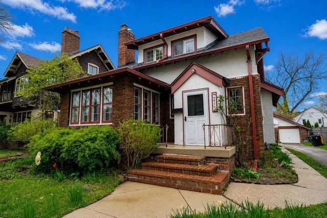 6816 Cedar STREET, Wauwatosa, WI 53213