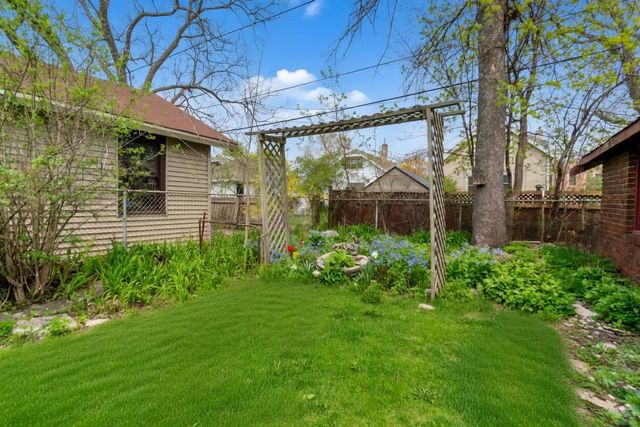 6816 Cedar STREET, Wauwatosa, WI 53213