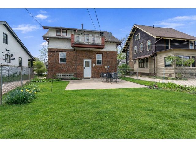 6816 Cedar STREET, Wauwatosa, WI 53213
