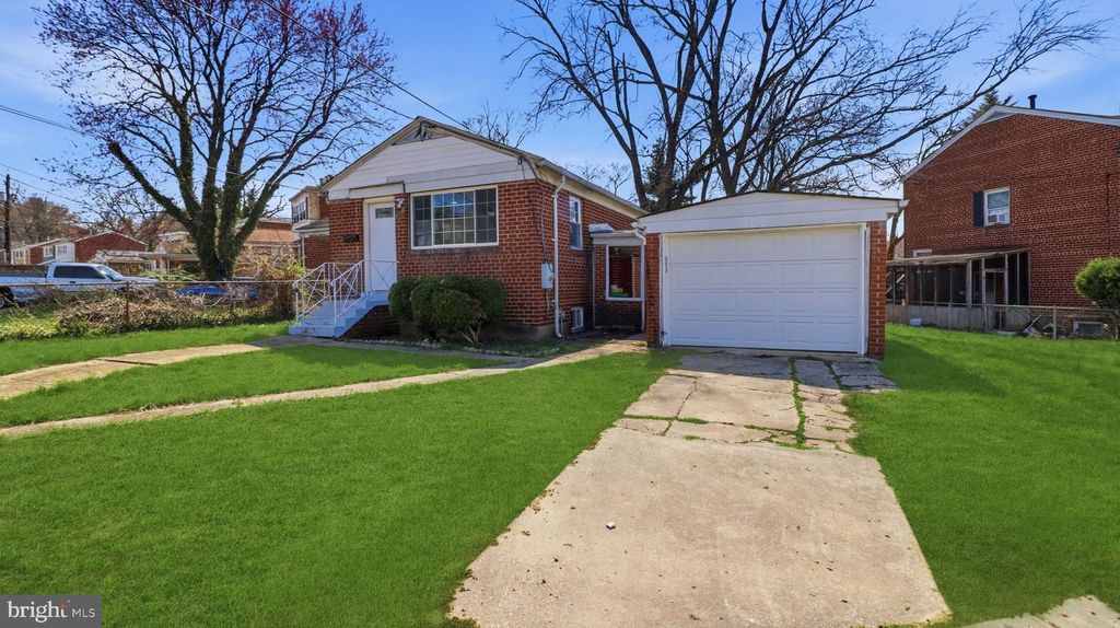 2215 AFTON ST, Temple Hills, MD 20748