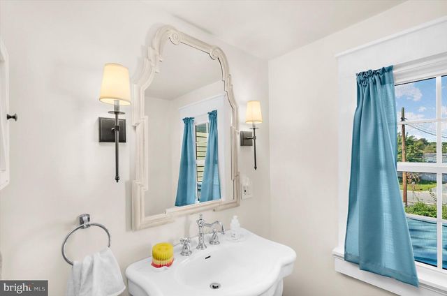 13 HOPKINS ST, Glen Burnie, MD 21061