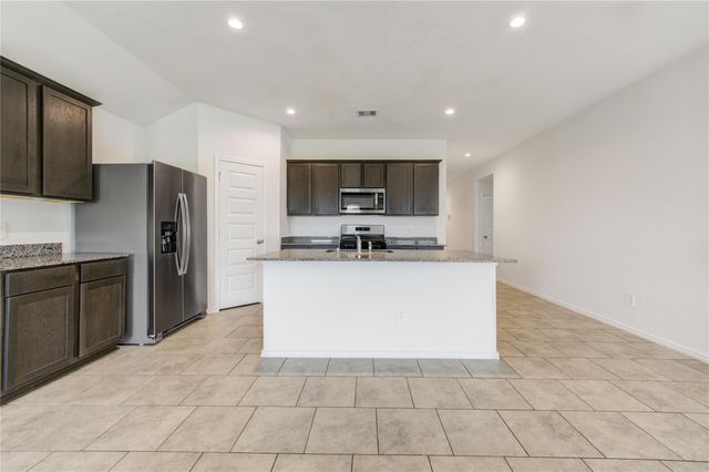 7547 Cattle Walker Court, Rosharon, TX 77583