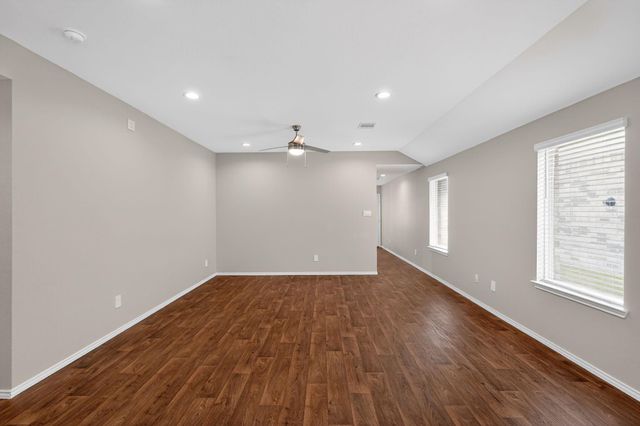 9922 Glenbrook Lane, Magnolia, TX 77354