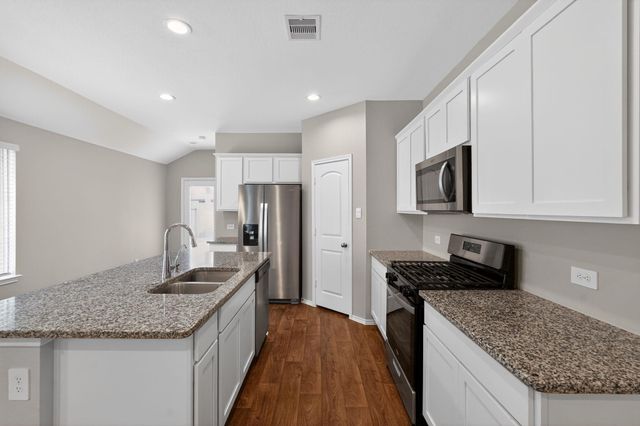 9922 Glenbrook Lane, Magnolia, TX 77354