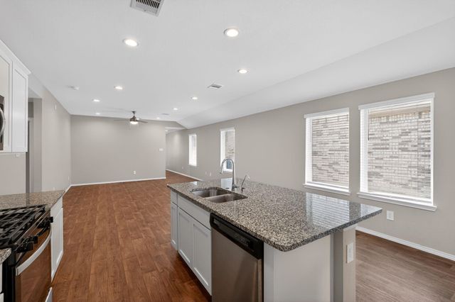 9922 Glenbrook Lane, Magnolia, TX 77354