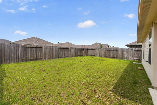 9922 Glenbrook Lane, Magnolia, TX 77354