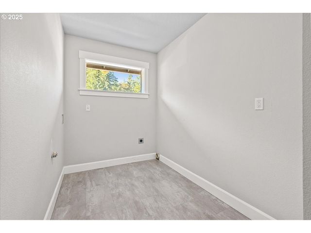 1375 Ne CASCADIA RIDGE Dr, Estacada, OR 97023