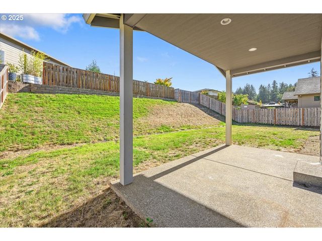 1375 Ne CASCADIA RIDGE Dr, Estacada, OR 97023