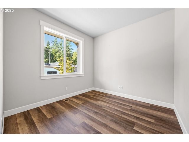 1375 Ne CASCADIA RIDGE Dr, Estacada, OR 97023