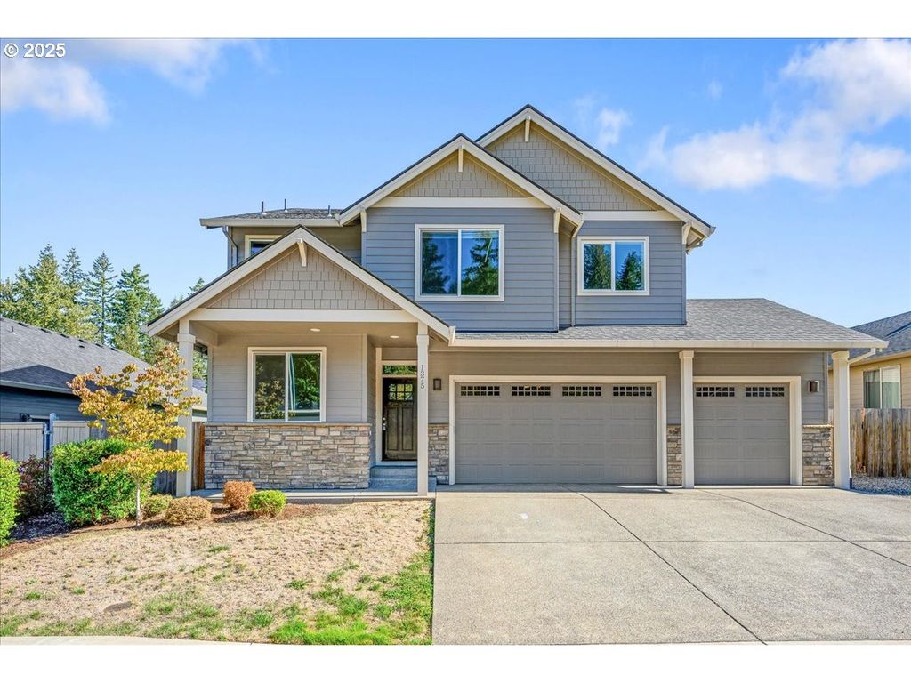 1375 Ne CASCADIA RIDGE Dr, Estacada, OR 97023