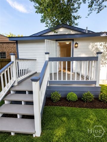 811 Elliott Avenue, Savannah, GA 31415
