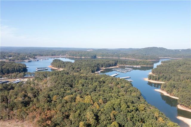 316 Cavalier SE Lane, Acworth, GA 30102