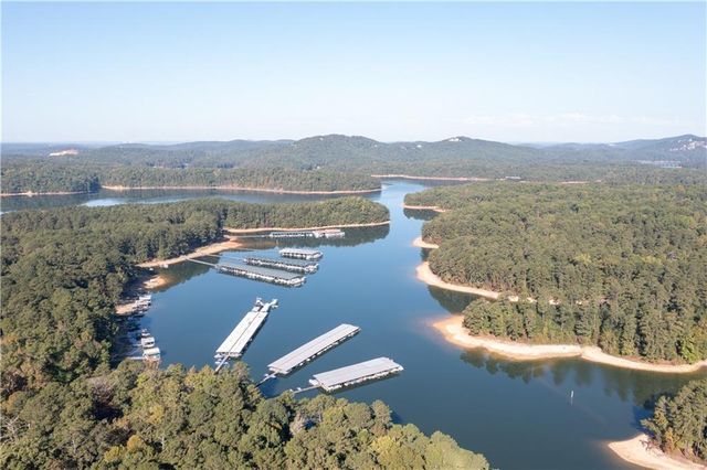 316 Cavalier SE Lane, Acworth, GA 30102