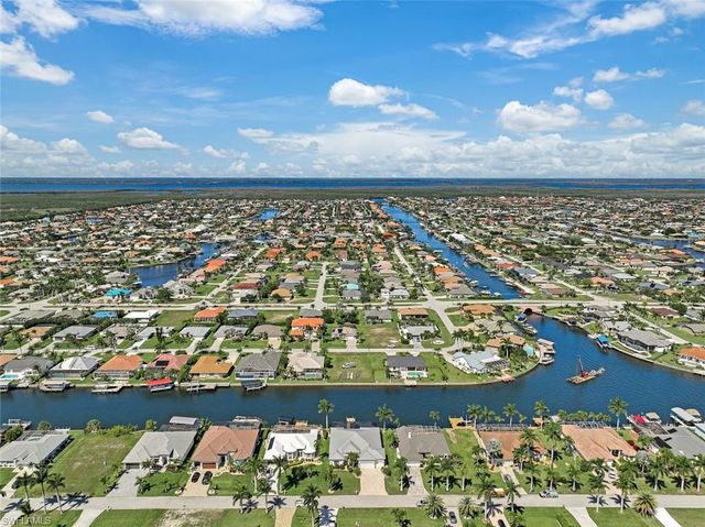 5216 SW 20th AVE, Cape Coral, FL 33914