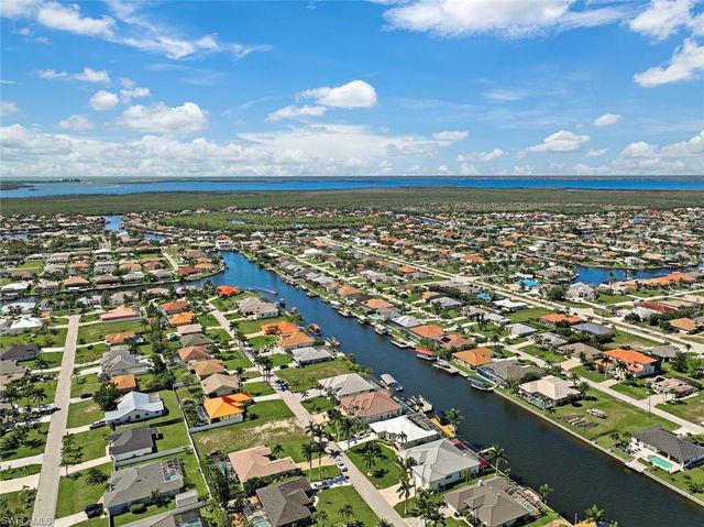 5216 SW 20th AVE, Cape Coral, FL 33914