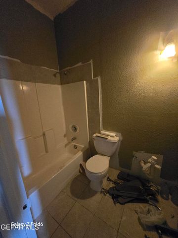 8520 Wingo Way, El Paso, TX 79907