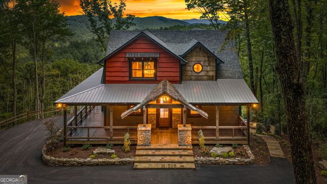 363 Griffith Parkway, Blue Ridge, GA 30513