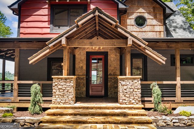 363 Griffith Parkway, Blue Ridge, GA 30513