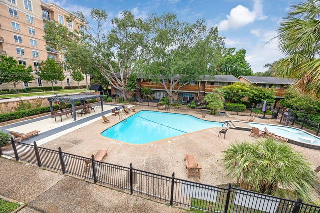 3938 W Alabama Street 4, Houston, TX 77027