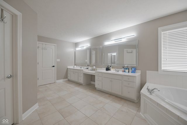 3152 Wildman Lane, Carmel, IN 46032