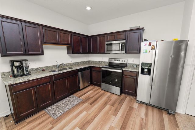 665 MADISON DRIVE, Davenport, FL 33837