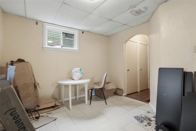 225 Rothman St, Arlington, PA 15210