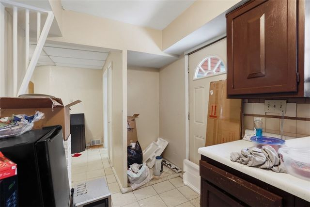 225 Rothman St, Arlington, PA 15210