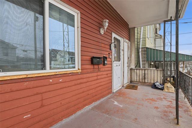 225 Rothman St, Arlington, PA 15210