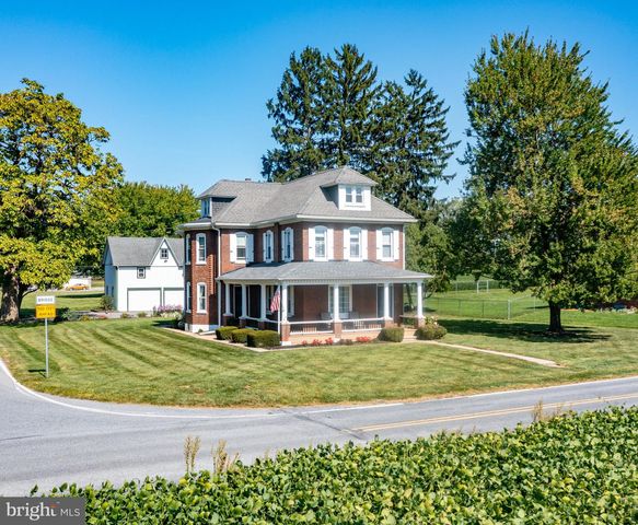5 BOWERS RD, Reading, PA 19605