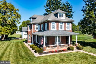 5 BOWERS RD, Reading, PA 19605