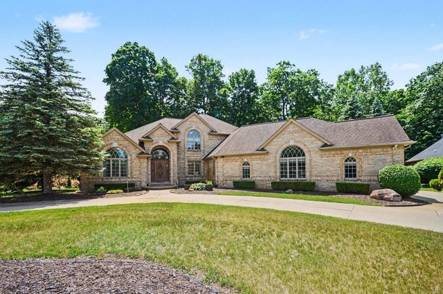11684 Majestic Court, Shelby Twp, MI 48315